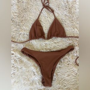 Stone Fox bikini medium top xs bottoms.
